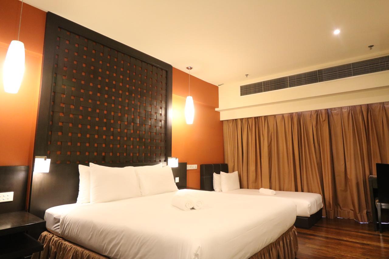 Millennium Suite At Pyramid Tower Petaling Jaya Extérieur photo